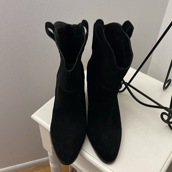 Jessica Simpson Black Suede Cowboy Boots - Picture 10 of 10